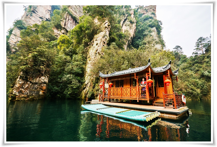 ทัวร์จีนDREAM OF ZHANGJIAJIE 6D5N(MAR-MAY18)(CSX09)